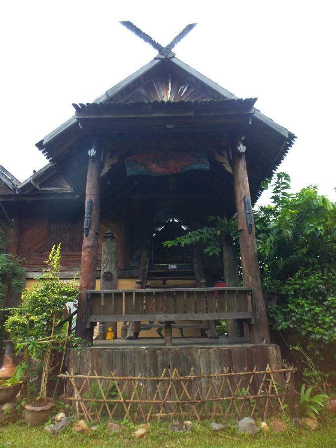 Up2U Guesthouse Pai Exterior photo